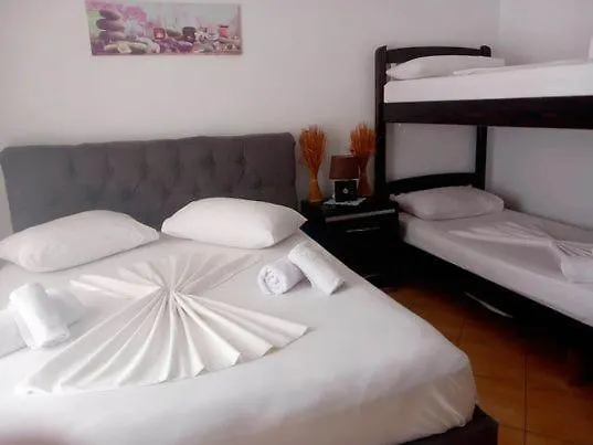 Vila Shuka Ksamil Sarandë